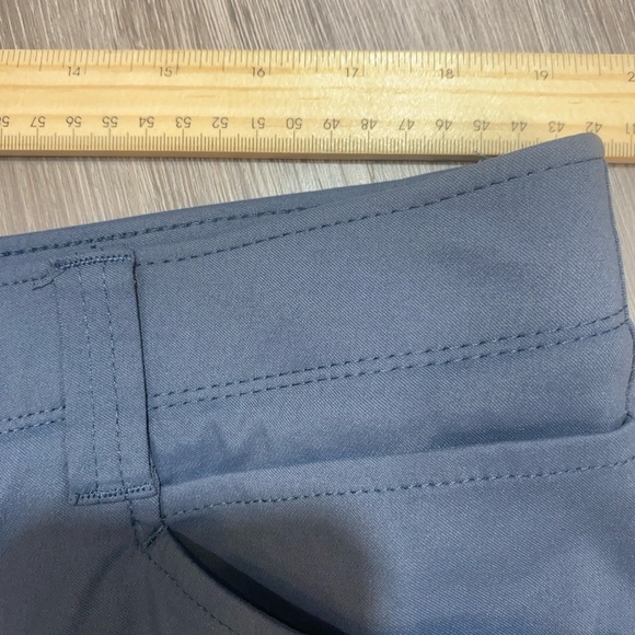 Wrangler Men's Cargo Shorts in Slate Blue Size 40 - Picture 5 of 12